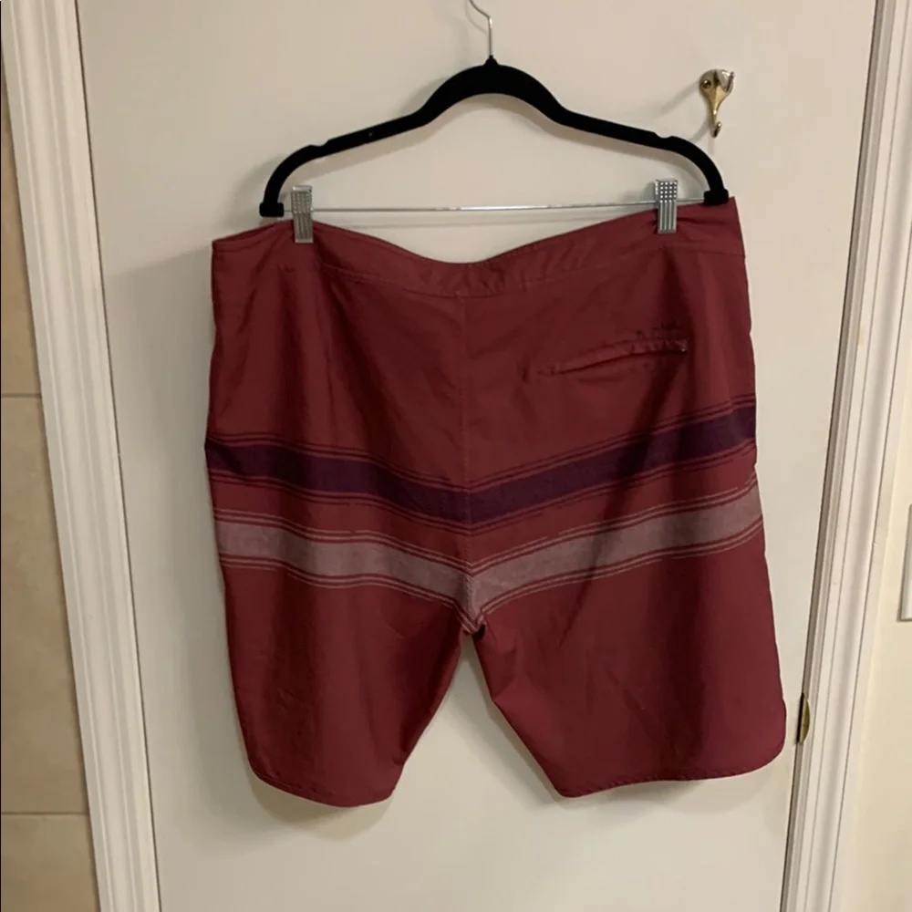 Travis Mathew Burgundy Board Shorts with Striped Accents in Sz 42